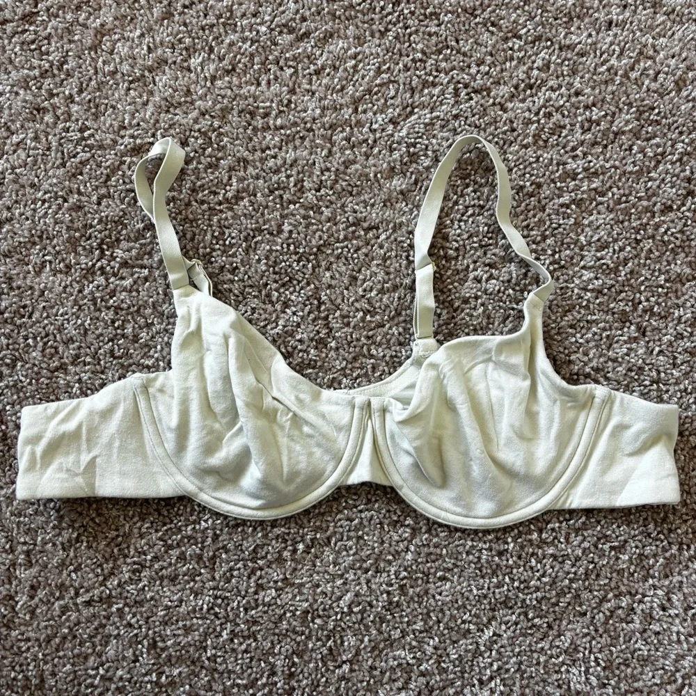 SKIMS Cotton Jersey Bra - Picture 2 of 8